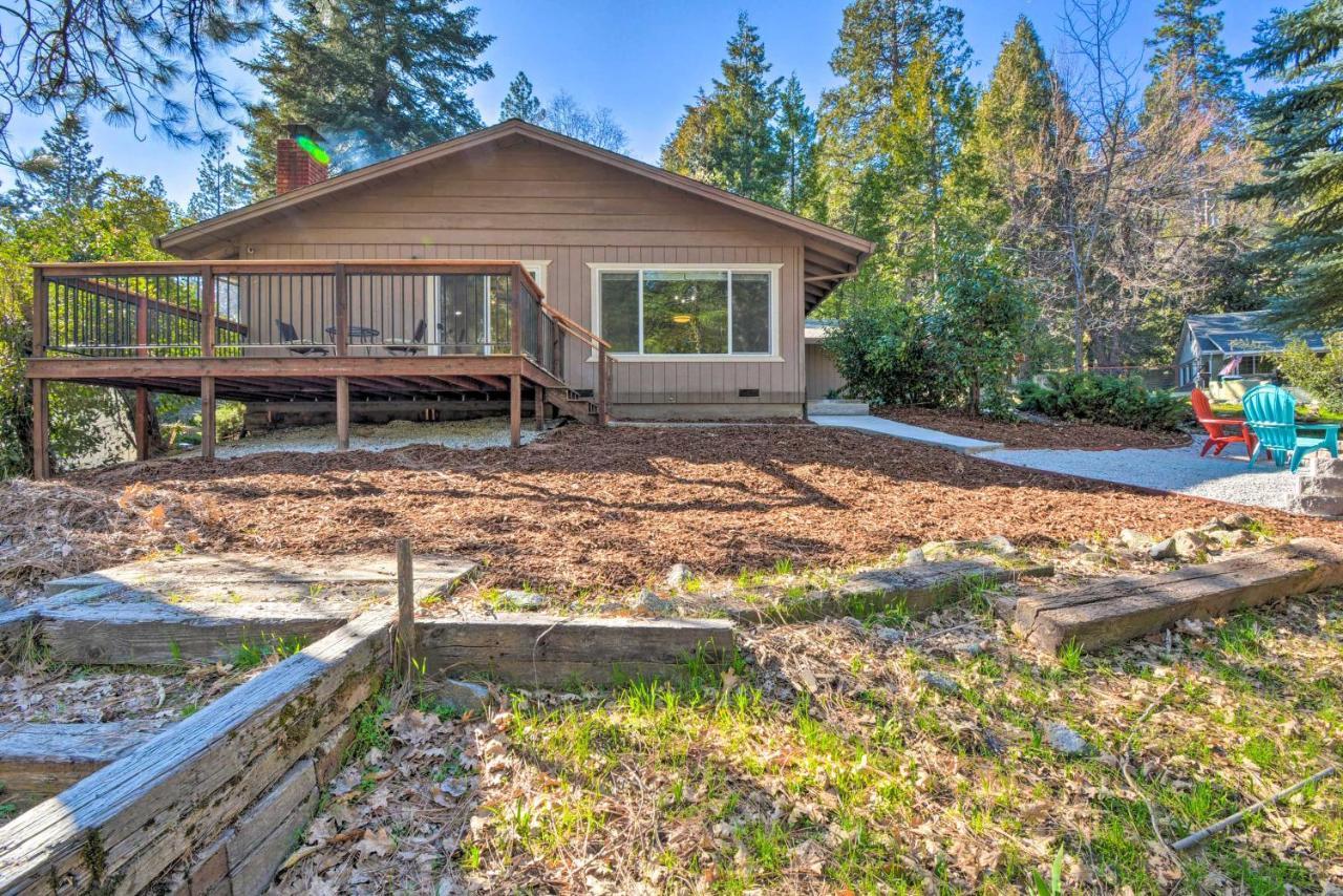 Sherwood Forest Cabin With Deck And Fire Pit! Twain Harte Eksteriør bilde