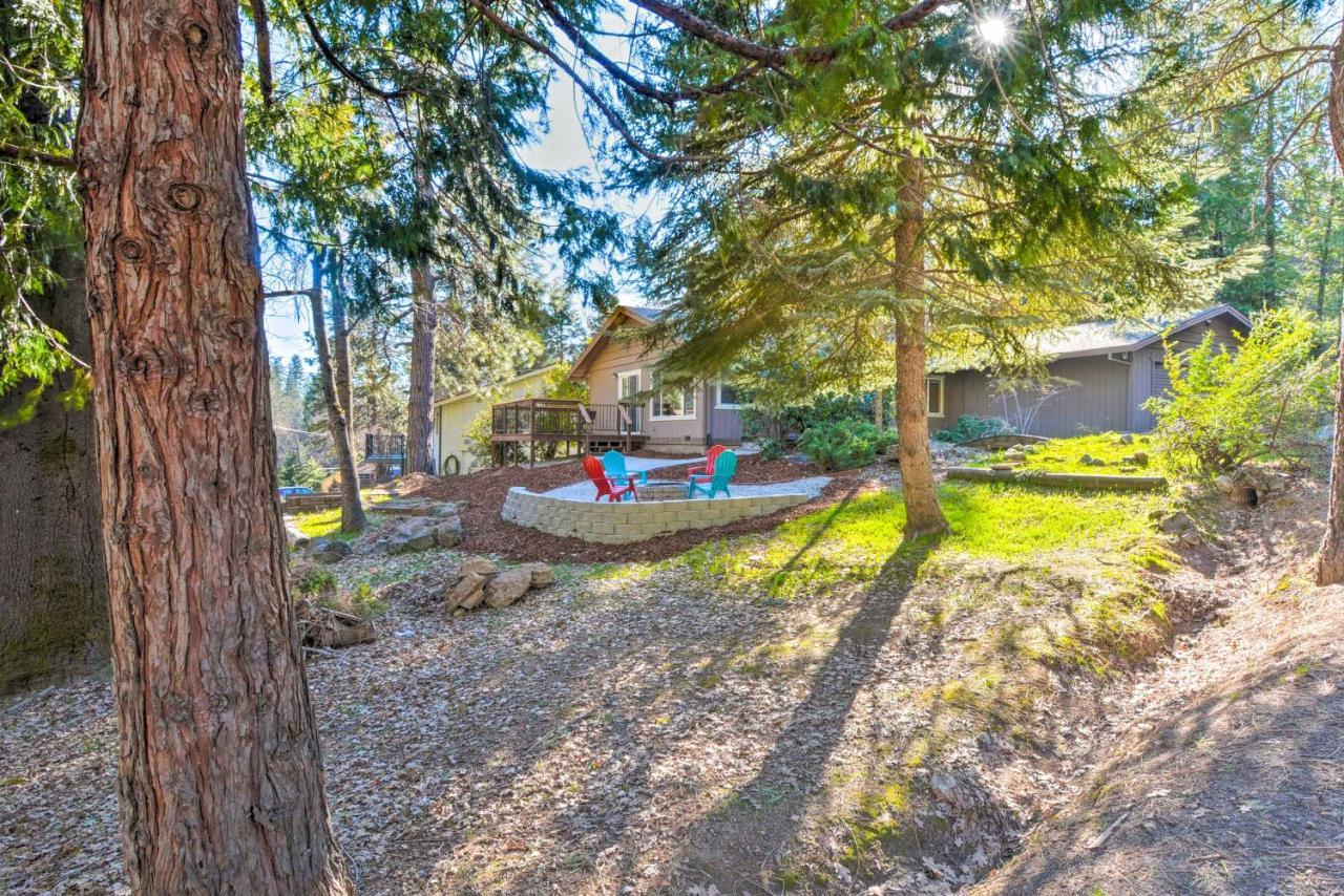 Sherwood Forest Cabin With Deck And Fire Pit! Twain Harte Eksteriør bilde